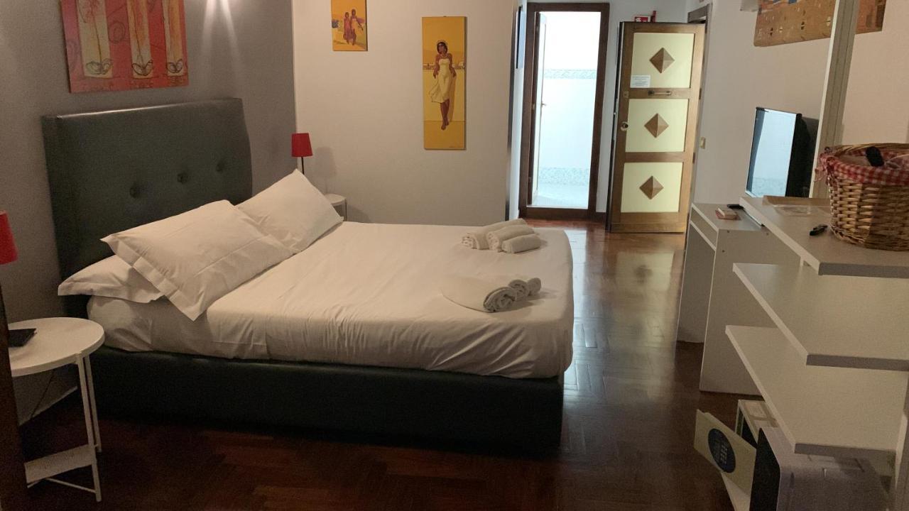 Suite Artis Barberini Rom Exteriör bild